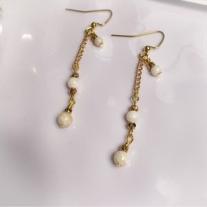 24. White Shell Dangle Earrings